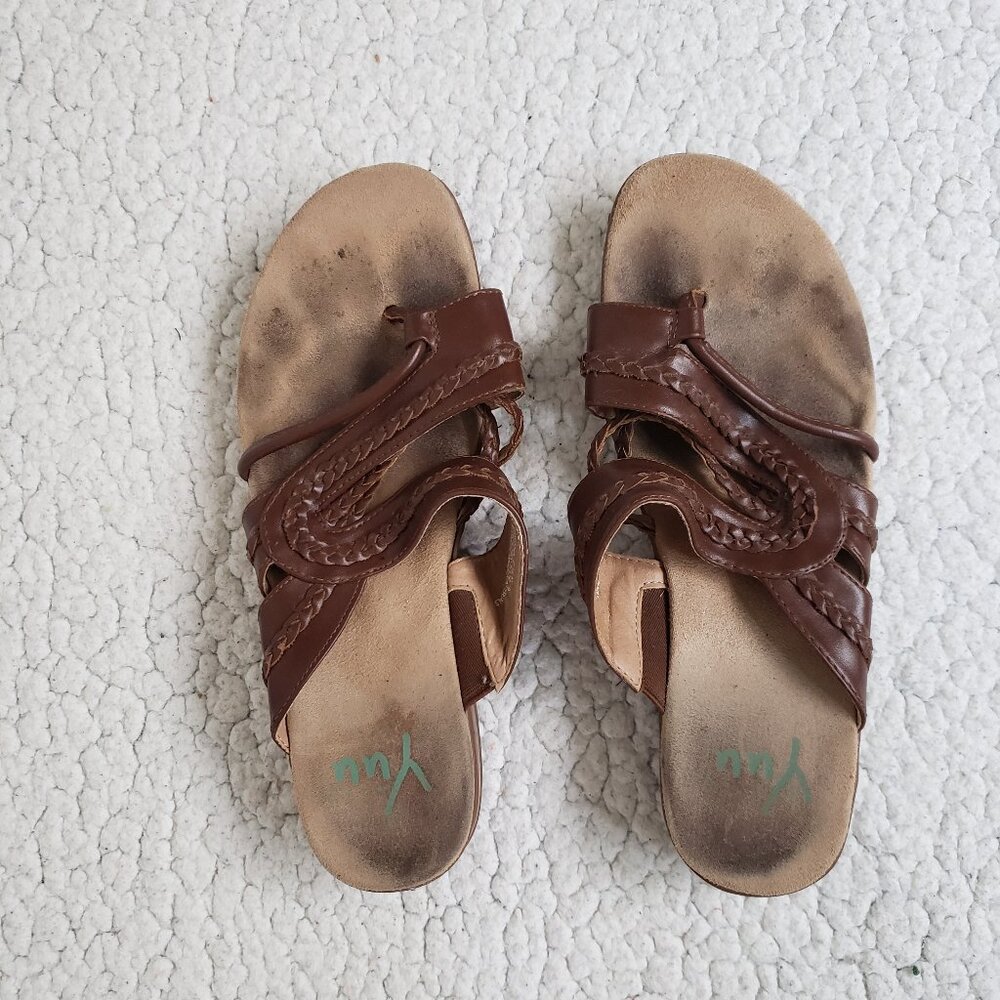 Yuu Sandals Women's 7.5M